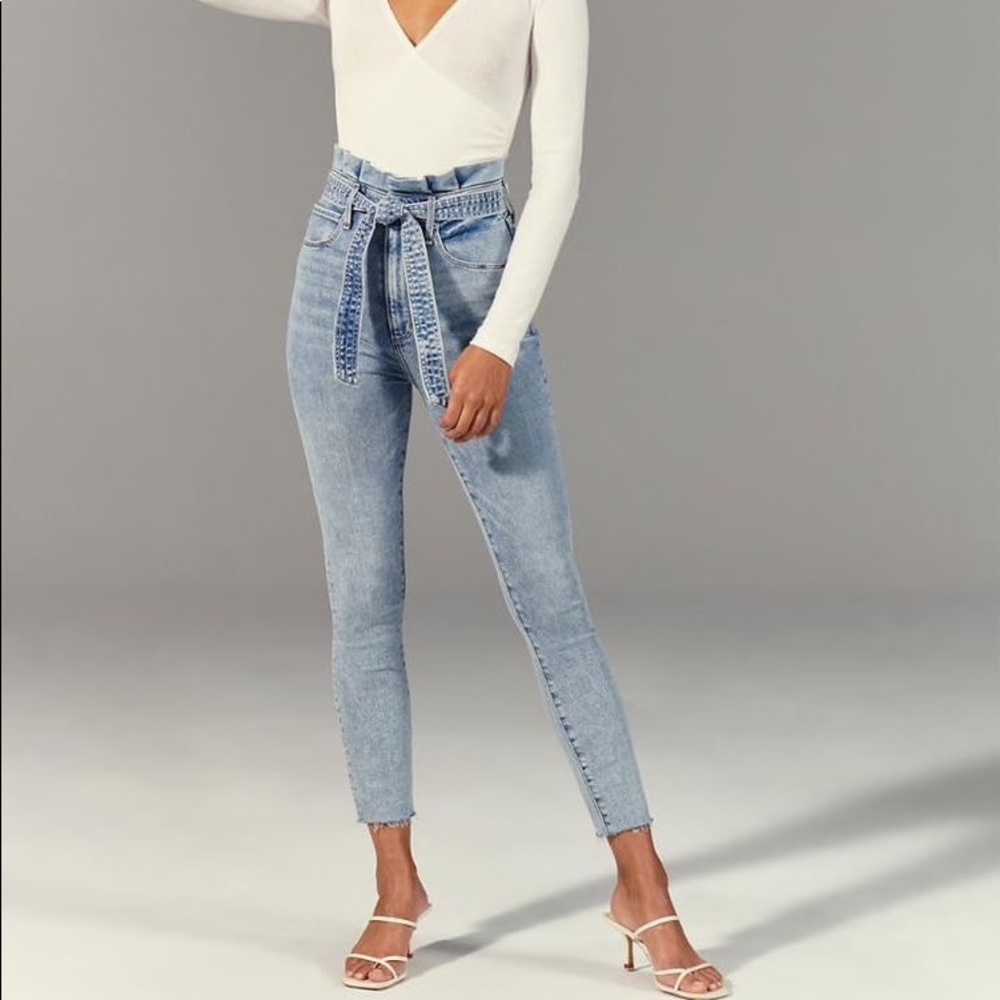 Abercrombie ultra high rise super skinny ankle 26s
